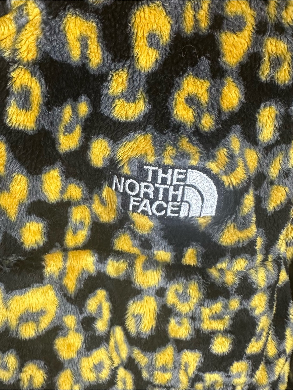 The North Face Osito Crop Hoodie Leopard Yellow Black Outdoor Cozy Gorpcore XL - Picture 10 of 12